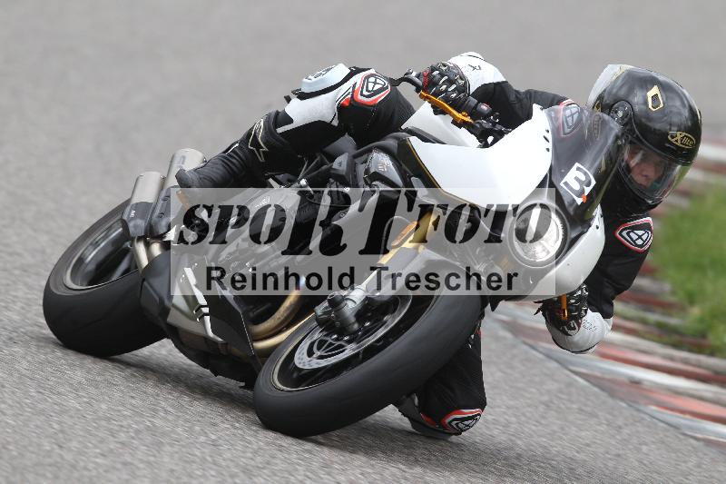 /Archiv-2025/10 23.04.2025 Cornu Master School ADR/rot-rouge/3